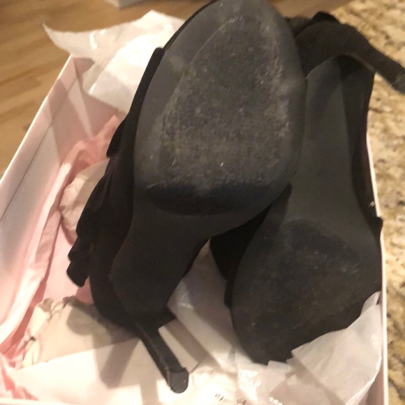 Black suede booties - Picture 4 of 4